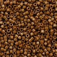 Miyuki Perlen delica's 11/0 Duracoat opaque dyed cognac brown DB-2142