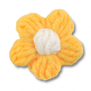 Gehäkelte Blume Yellow-off white