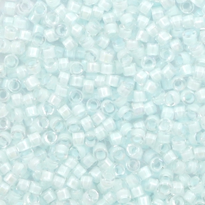 Miyuki Perlen delica's 11/0 Lined luster crystal aqua mist