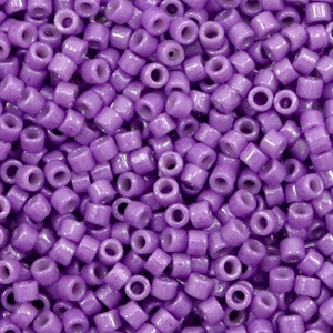 Miyuki Perlen delica's 11/0 Duracoat opaque dyed anemone purple