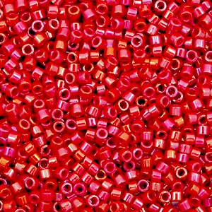 Miyuki Perlen delica's 11/0 Opaque luster red DB-214