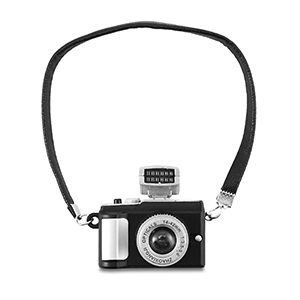 Statement-Anh&auml;nger Fotokamera Black-silver