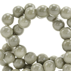 4 mm Glasperlen opaque Green olive