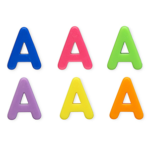 Buchstaben Perlen aus Acryl A Multicolour