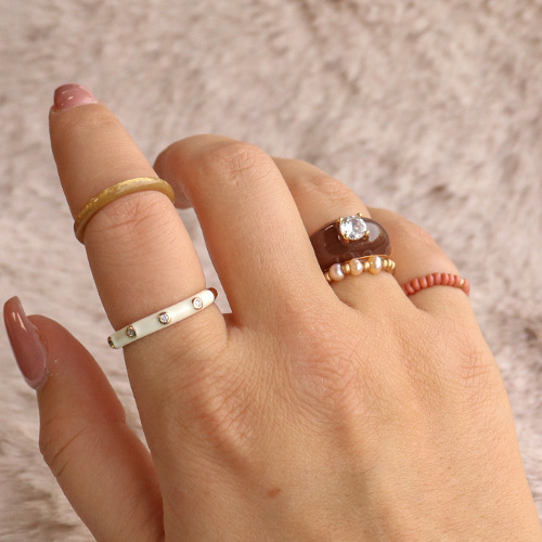 Erstellen Sie Ihre eigene Ringkollektion mit unseren Messingringen