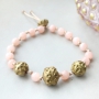 Schmuck aus TQ Metall mit einem klassischen Look