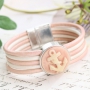 Armb&auml;nder und einen Schl&uuml;sselanh&auml;nger mit den sch&ouml;nsten neuen Camee Cabochons