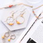 DIY: Ein komplettes Schmuckset im Ibiza-Stil mit passendem Schmuck aus Natursteinperlen