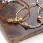 Ideen f&uuml;r stilvollen Schmuck mit w&uuml;rfelf&ouml;rmigen griechischen Keramikperlen in Designerqualit&auml;t