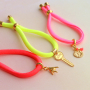 Eine sommerliche Armband-Kollektion selbst erstellen