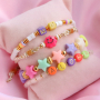 So erstellen Sie sommerliche Armb&auml;nder und Handyketten