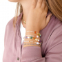 So fertigen Sie eine Armbandkollektion mit Natursteinen