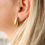 Inspirationszeit mit Edelstahl-Ohrsteckern und Ringe