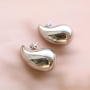 Inspirationszeit mit Edelstahl-Ohrsteckern und Ringe