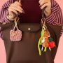 Design-Ideen zu trendigen Taschenanh&auml;ngern