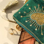 Inspirationszeit mit BY31&reg;-Etuis & Resin-Ohrringen