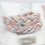 Hipp & sch&ouml;n: Armb&auml;nder in fr&ouml;hlichen Farben aus gestepptem Imitat Leder