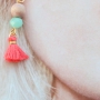 Mit unsere Mini Quasten Ibiza Style machen Sie den sch&ouml;nsten Schmuck mit einem sonnigen Look.