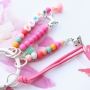 Acryl Perlen sind super farbenfroh, sch&ouml;n zur Verarbeitung in fr&ouml;hlichem Schmuck und Accessoires f&uuml;r Kinder.