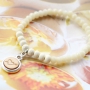 Mit unseren Holz Perlen in frischen Farben machen Sie diesen sch&ouml;nen Schmuck mit herrlichen Details