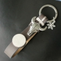 Schmuck und Schl&uuml;sselanh&auml;nger mit Cabochons aus DQ Leder